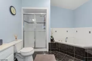 16 Barbara Way, Wayne, NJ 07470 - Photo 19