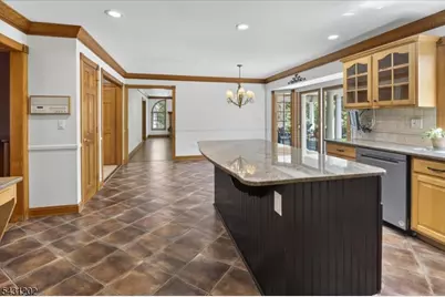 6 Harman Ct, Hillsborough Township, NJ 08844 - Photo 17