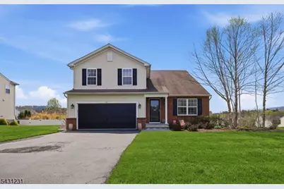 27 Lambert St, Washington Boro, NJ 07882 - Photo 1