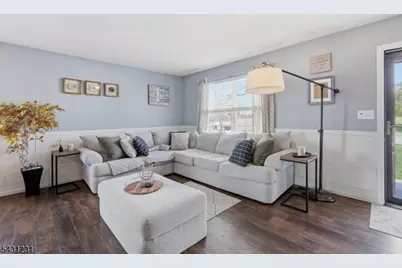 27 Lambert St, Washington Boro, NJ 07882 - Photo 3