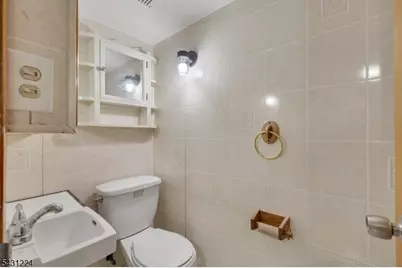 304 N Park Ave., Linden, NJ 07036 - Photo 11
