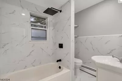 304 N Park Ave., Linden, NJ 07036 - Photo 17