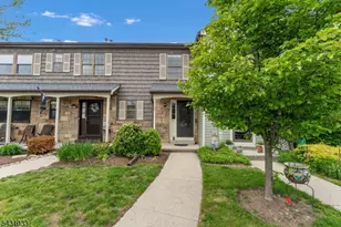 37 Wood Duck Ct, Allamuchy Township, NJ 07840 - Photo 1