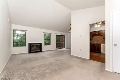 37 Wood Duck Ct, Allamuchy Township, NJ 07840 - Photo 9