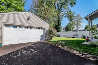 26 W Cliff Rd, Woodbridge Township, NJ 07067 - Photo 31