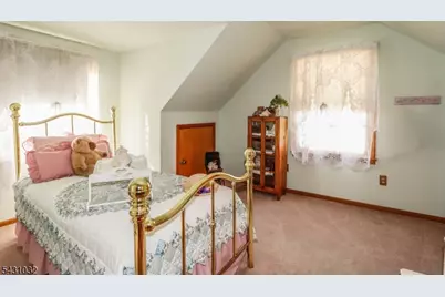 26 W Cliff Rd, Woodbridge Township, NJ 07067 - Photo 27