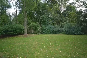 64 Fairview Ave, New Providence, NJ 07974 - Photo 19