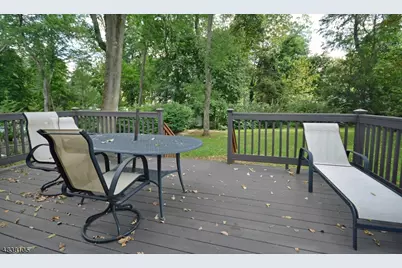 64 Fairview Ave, New Providence, NJ 07974 - Photo 23