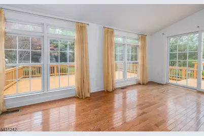 8 Overlook Dr, Riverdale, NJ 07457 - Photo 13