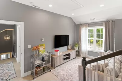 33 Weston Rd, Franklin Township, NJ 08873 - Photo 25