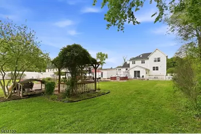 33 Weston Rd, Franklin Township, NJ 08873 - Photo 41