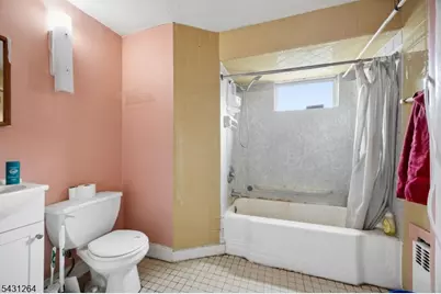 86 Llewellyn Ave, Hawthorne, NJ 07506 - Photo 15