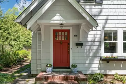 129 Mount Hebron Rd, Montclair, NJ 07043 - Photo 3