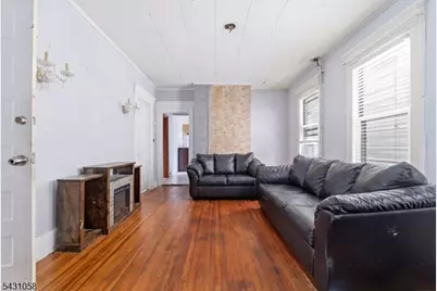 24 Elizabeth St, Paterson, NJ 07503 - Photo 7