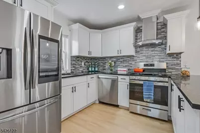 52 Hawthorne Ave, Bloomfield, NJ 07003 - Photo 11