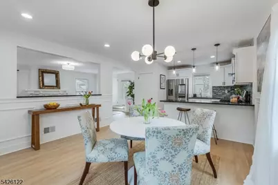 52 Hawthorne Ave, Bloomfield, NJ 07003 - Photo 9