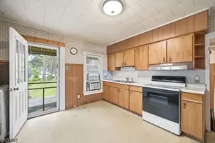 10 Nelson St, Newton, NJ 07860 - Photo 17