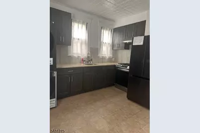 264 Valley St, South Orange, NJ 07079 - Photo 3