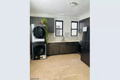 264 Valley St, South Orange, NJ 07079 - Photo 5