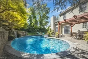 332 Lake Wallkill Rd, Vernon, NJ 07461 - Photo 35