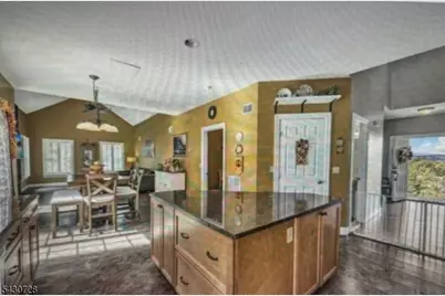 332 Lake Wallkill Rd, Vernon, NJ 07461 - Photo 13