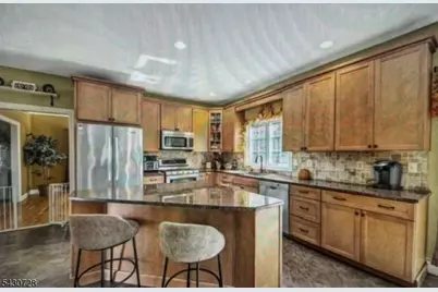 332 Lake Wallkill Rd, Vernon, NJ 07461 - Photo 11