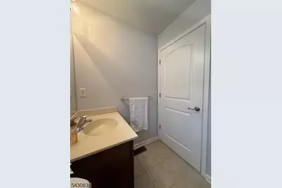 33 Ronald Dr, Franklin Township, NJ 08873 - Photo 17