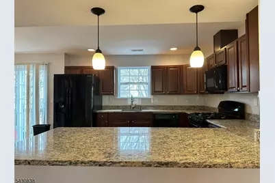 33 Ronald Dr, Franklin Township, NJ 08873 - Photo 3