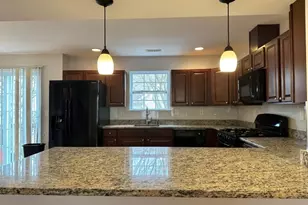 33 Ronald Dr, Franklin Township, NJ 08873 - Photo 3