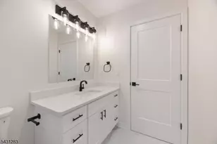 1758 S 2nd St, Piscataway Township, NJ 08854 - Photo 23