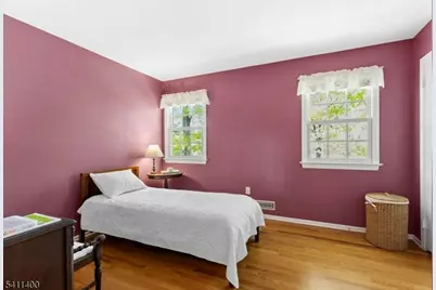 260 Lorraine Dr, Berkeley Heights Township, NJ 07922 - Photo 27