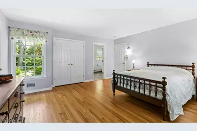 260 Lorraine Dr, Berkeley Heights Township, NJ 07922 - Photo 19