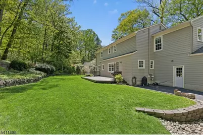 260 Lorraine Dr, Berkeley Heights Township, NJ 07922 - Photo 31