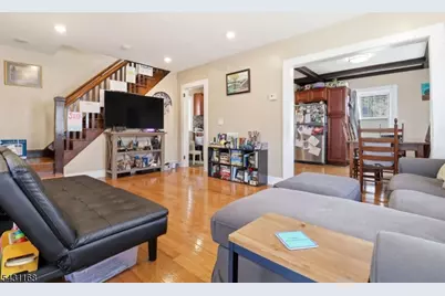 247 Myrtle Ave, Irvington, NJ 07111 - Photo 5