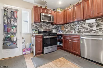 247 Myrtle Ave, Irvington, NJ 07111 - Photo 3