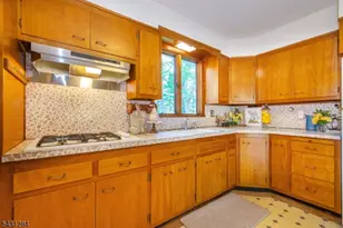 25 Robbins Ave, Berkeley Heights Township, NJ 07922 - Photo 11