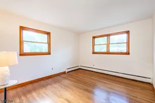 25 Robbins Ave, Berkeley Heights Township, NJ 07922 - Photo 13