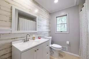 72 Orben Dr, Roxbury Township, NJ 07850 - Photo 17