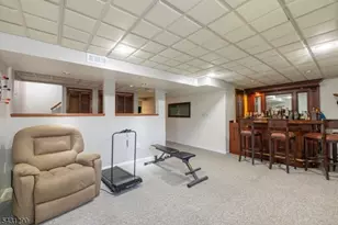 72 Orben Dr, Roxbury Township, NJ 07850 - Photo 33