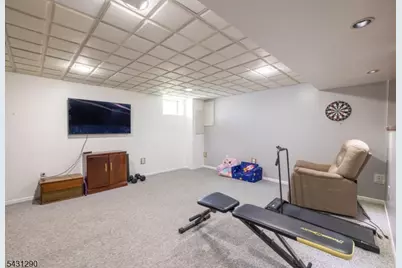 72 Orben Dr, Roxbury Township, NJ 07850 - Photo 31