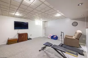 72 Orben Dr, Roxbury Township, NJ 07850 - Photo 31