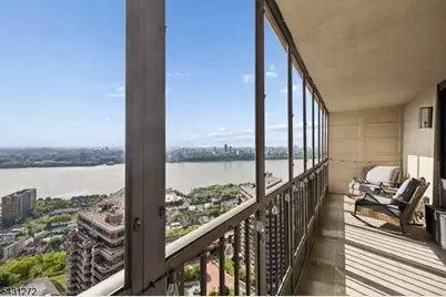 200 Winston Drive #2811, Cliffside Park, NJ 07010 - Photo 7