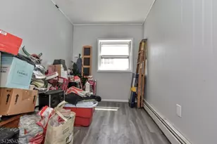 557 Hudson Ave, Weehawken, NJ 07086 - Photo 11