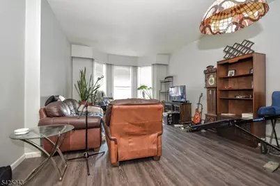 557 Hudson Ave, Weehawken, NJ 07086 - Photo 21
