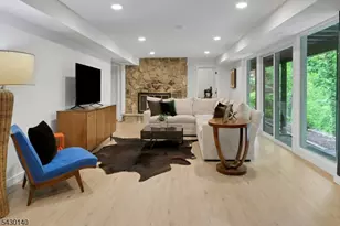 29 Skyline Dr, Morris Township, NJ 07960 - Photo 27