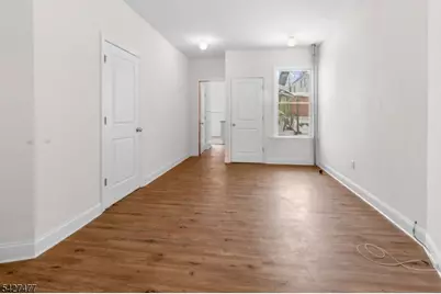 15 Highland Ave #2, Newark, NJ 07104 - Photo 7