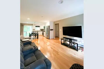 6 Moiyas Rd, Wayne, NJ 07470 - Photo 9