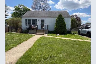 14 Roxbury Dr, Roxbury Township, NJ 07847 - Photo 1