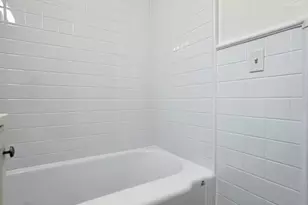 2205 N Central Rd, Fort Lee, NJ 07024 - Photo 23