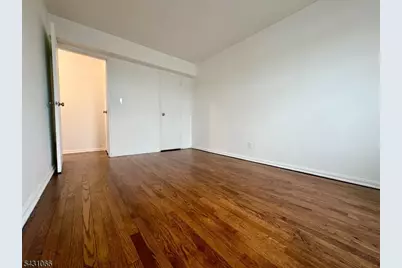 2205 N Central Rd #4 D, Fort Lee, NJ 07024 - Photo 25